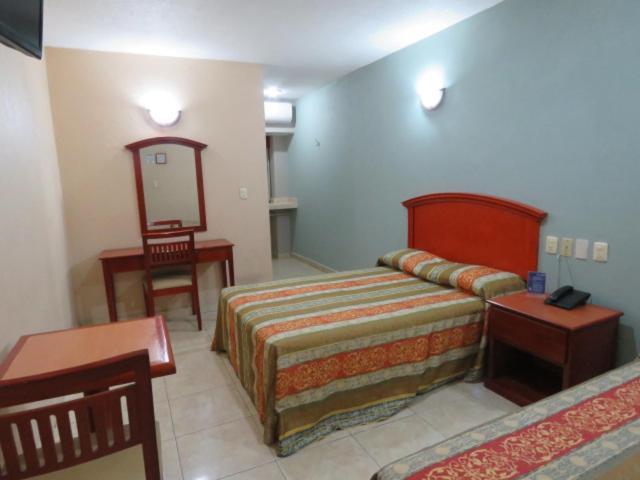 Hotel San Juan Centro ビジャエルモッサ エクステリア 写真
