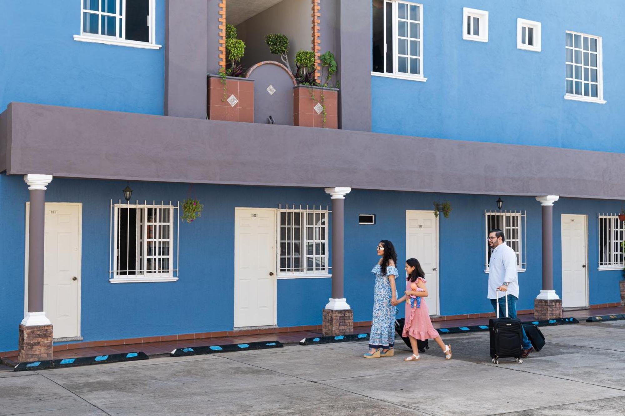 Hotel San Juan Centro ビジャエルモッサ エクステリア 写真